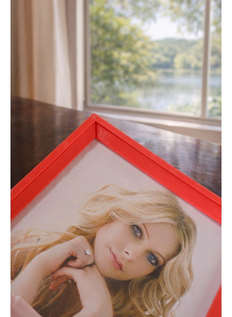 إطار صور أحمر لامع 21×26 سم – إطار بلاستيك عالي الجودة لصور 20×25 سم، تعليق جداري أو عرض على الطاولة، ديكور عصري للمنزل والمكتب - Image 4